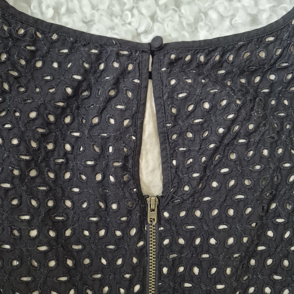 LOFT Eyelet Fit &Flare Mini Dress Black Beige Lining 4 Boho Chic Preppy Cocktail - Picture 10 of 14